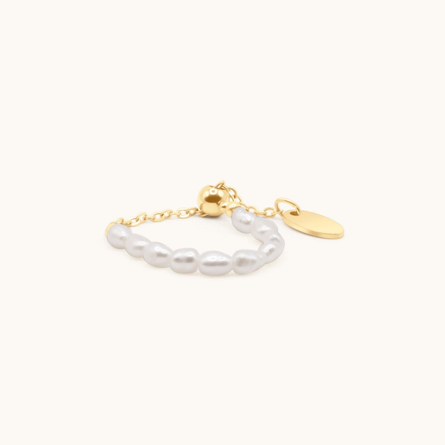 Adina Ring